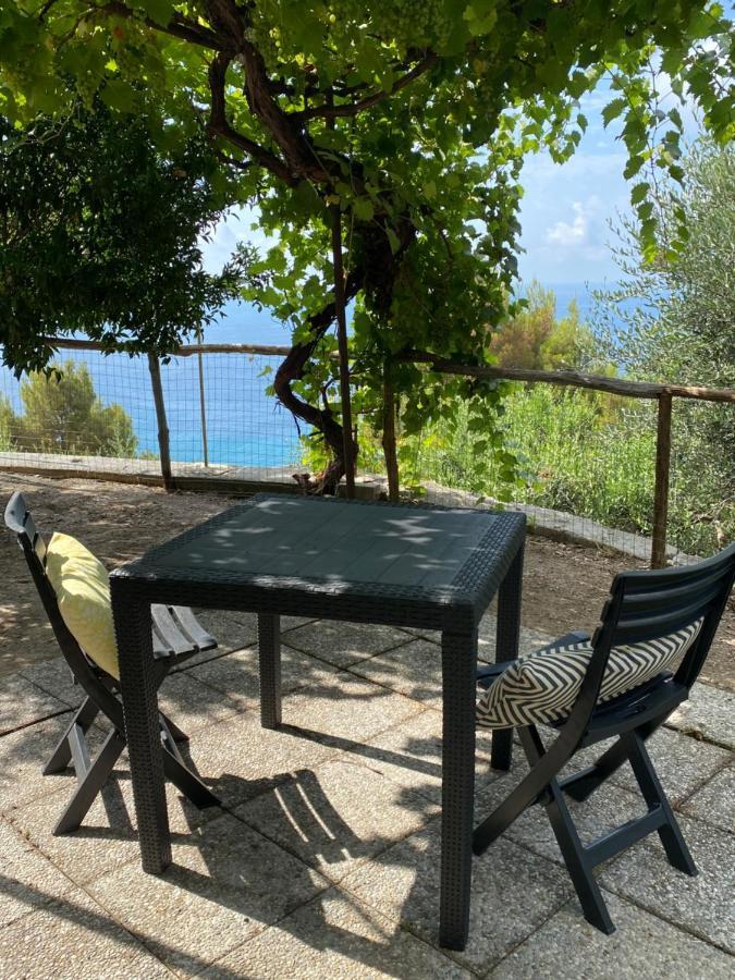 “Da Senso” Relax Nel Verde Vista Mare Finale Ligure Exterior foto